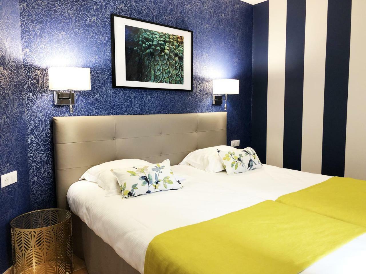 Hotel Les Suites - Domaine De Crecy Экстерьер фото